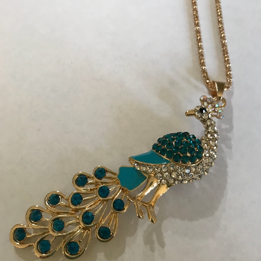 Betsey Johnson peacock necklace